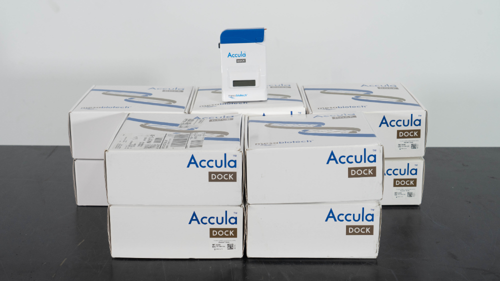Image of Mesa Biotech Accula Dock Rapid PCR Systems - Quantity 10